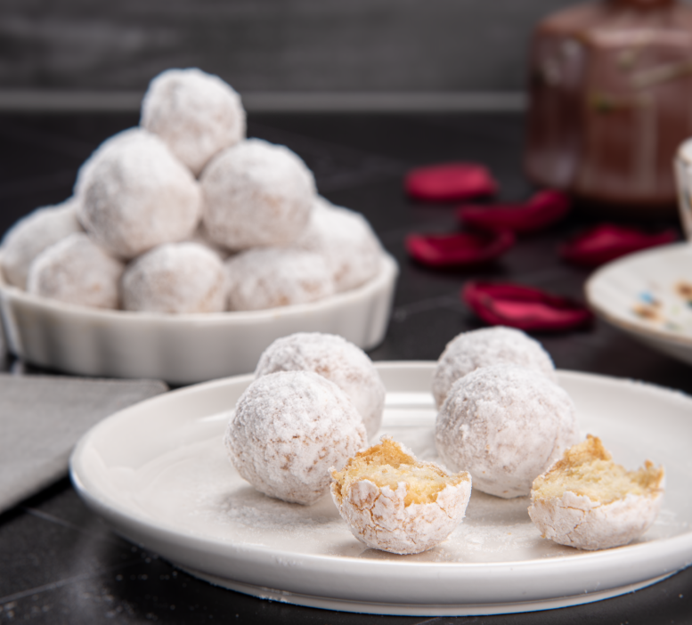 Powdered Donut Holes